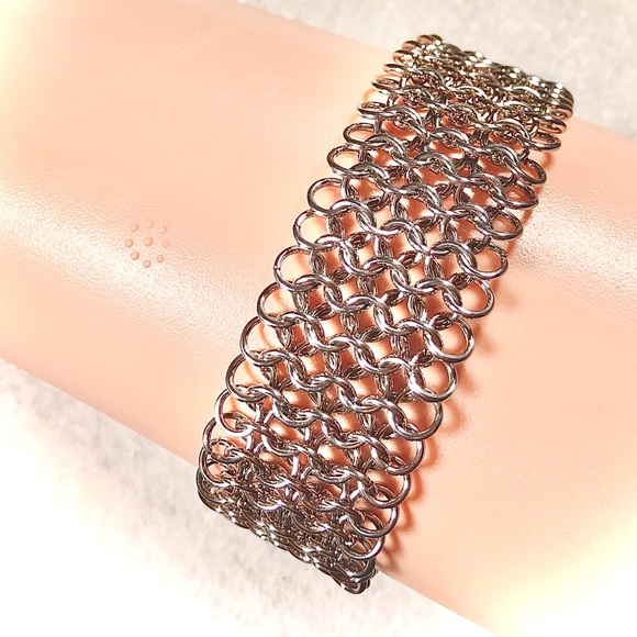 Artisan Classic Stainless Steel Chainmail Bracelet - Picture 2 of 3